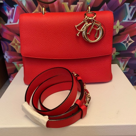 100% Authentic Dior - Picture 4 of 10